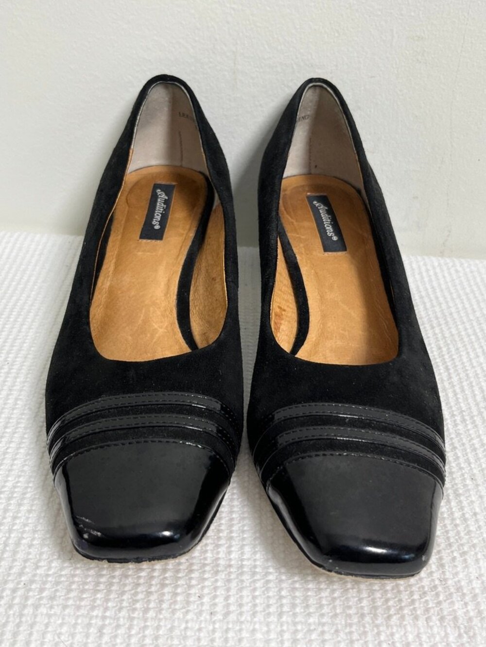 Vintage Auditions Womens Shoes 7.5N Black Cap Toe Pumps Heels